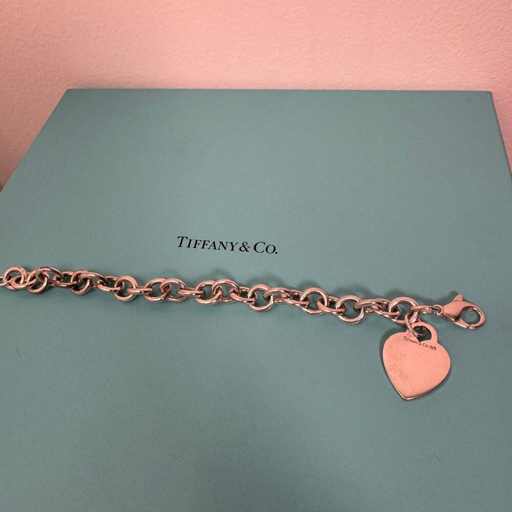 7" Tiffany & Co Blank Heart Tag Charm Bracelet in Sterling Silver 925 CLASSIC - Picture 10 of 10